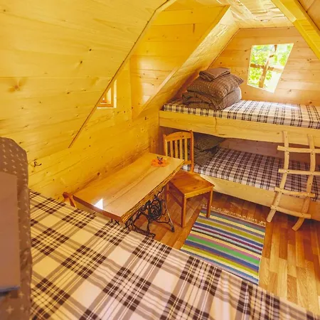 Kargaja Kuke Saun & Kaemping Campingplatz Padakorve